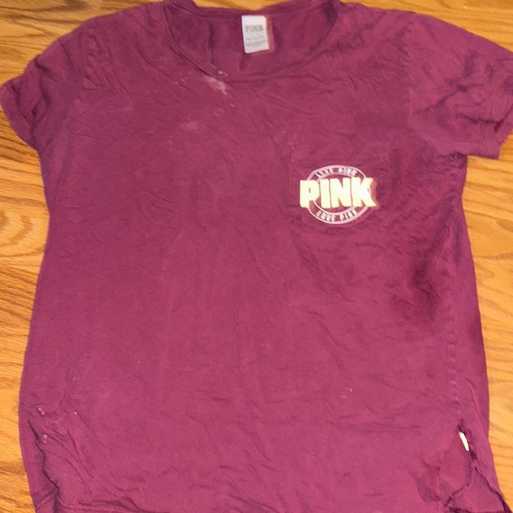 Size medium PINK tshirt